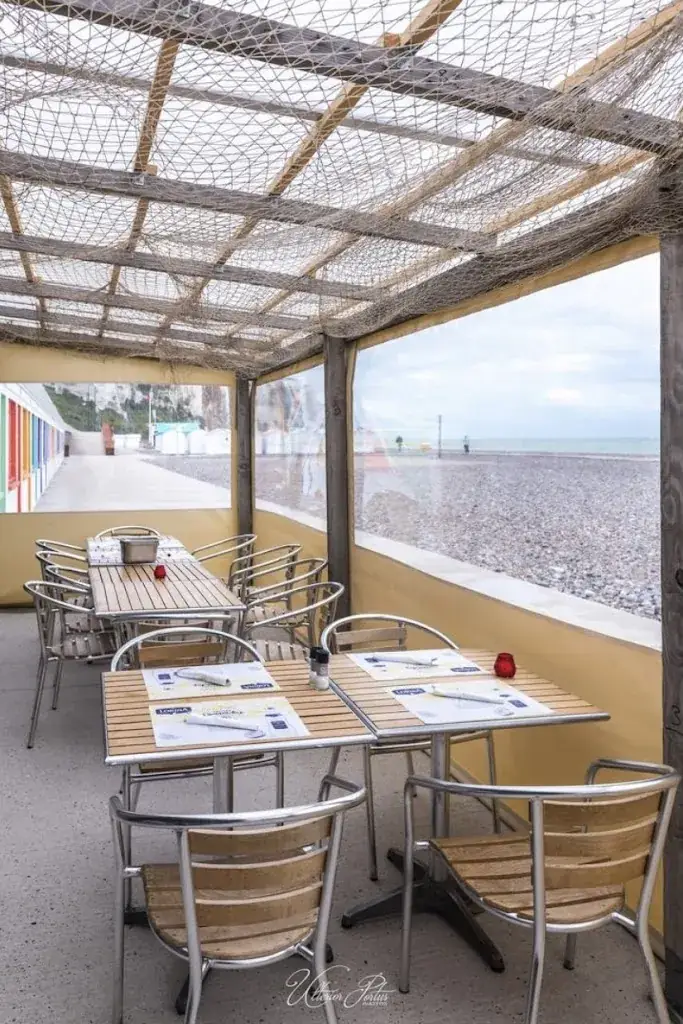 Le Café Plage restaurant in Tréport