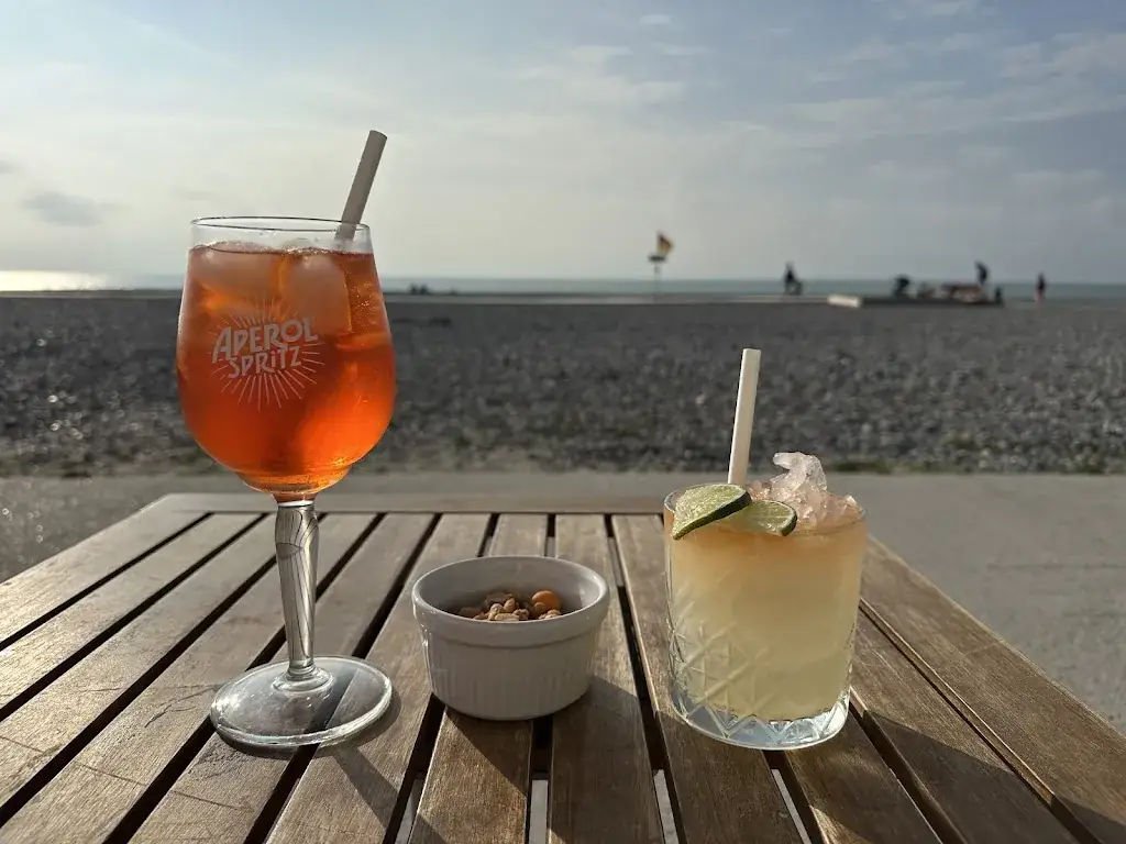 Le Café Plage_Tréport_slider_image_3