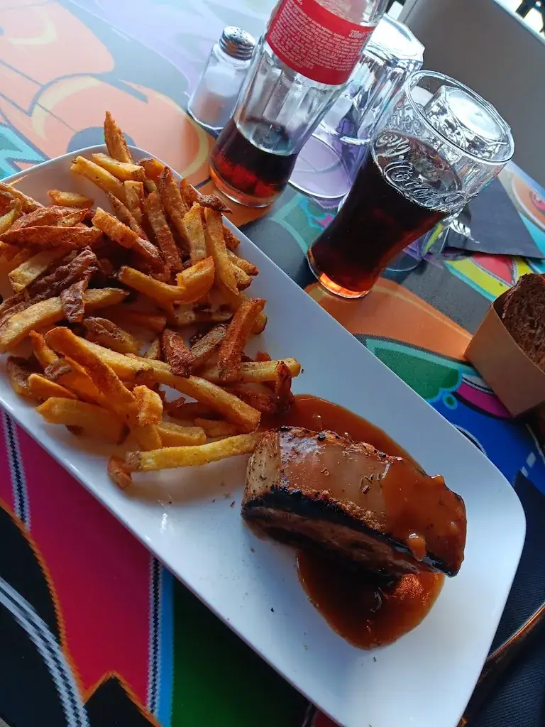 Allan vigouroux_Le pacy'loin_Pacy-sur-Eure_recensione