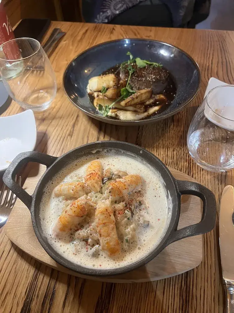 Auberge du Prieuré Normand_Gasny_slider_image_3