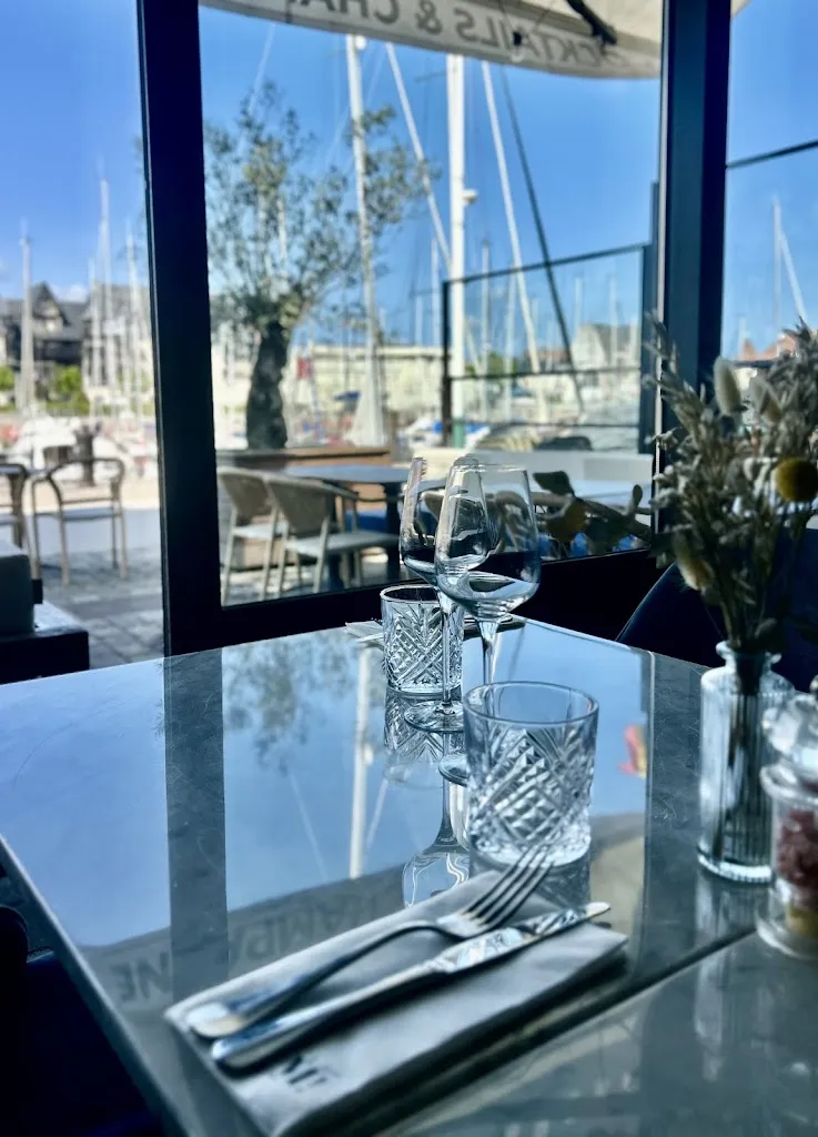 Mamma Mia Deauville_Deauville_slider_image_3