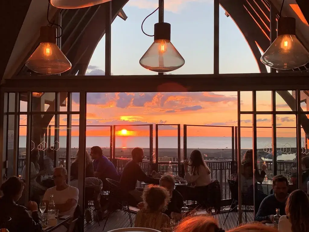 L ETAGE DEAUVILLE_Deauville_slider_image_1