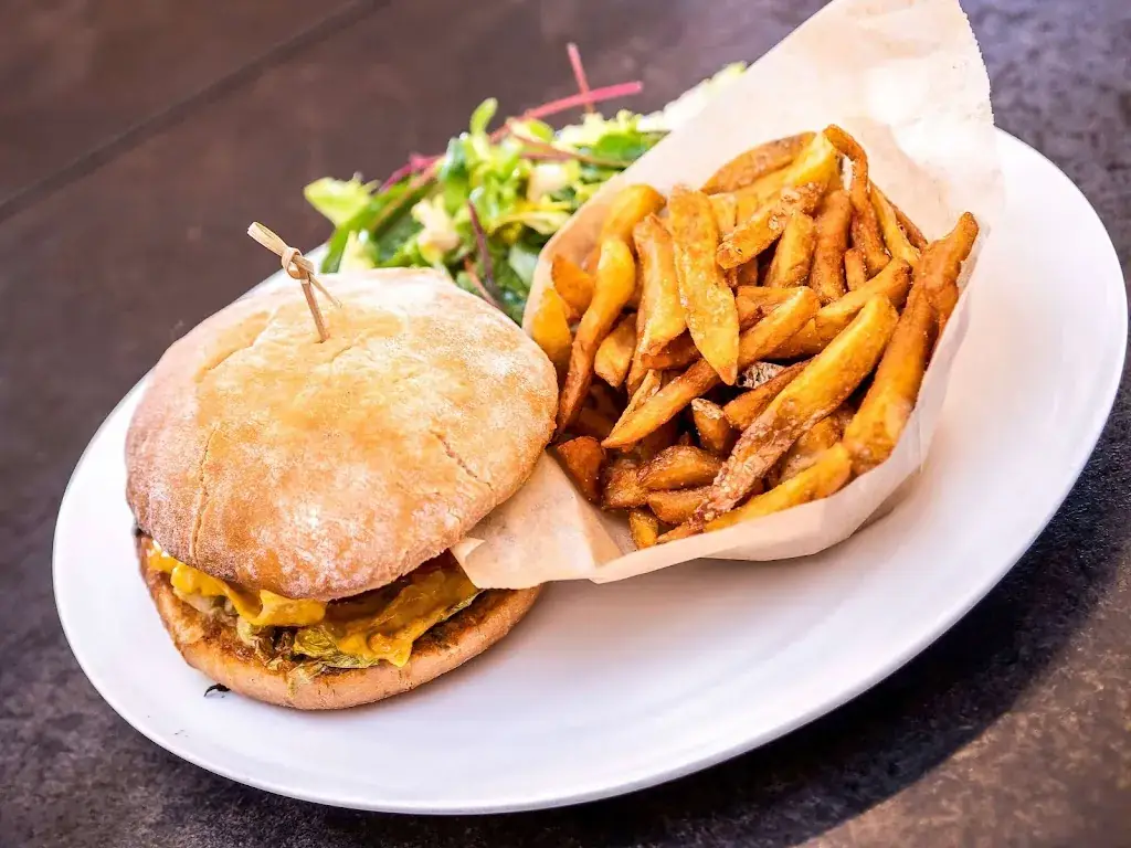 L ETAGE DEAUVILLE_Deauville_slider_image_3