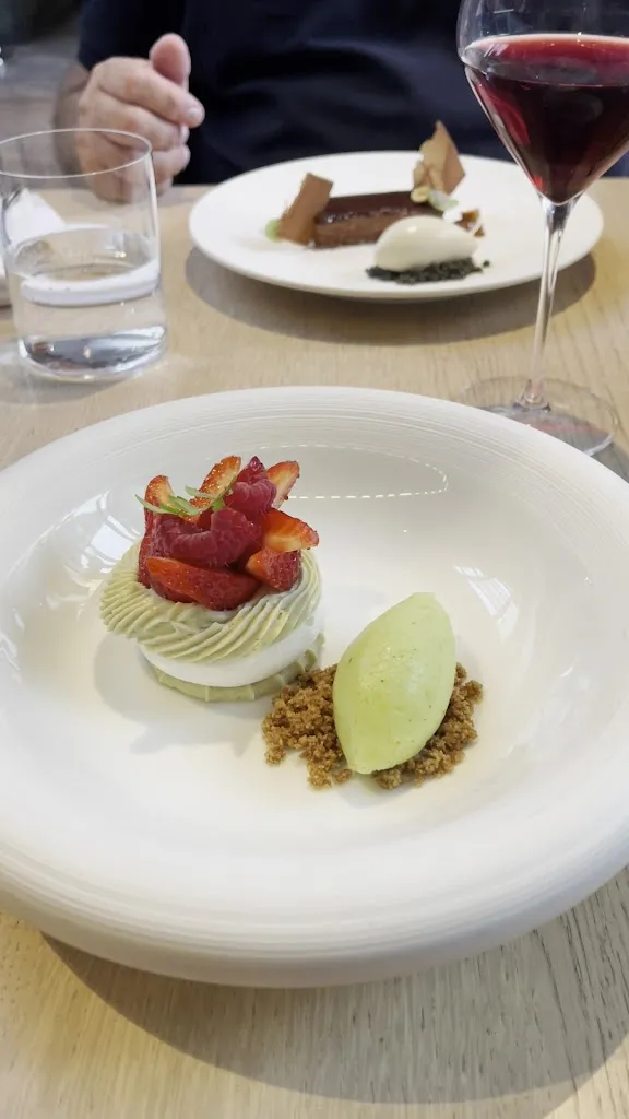 L'Essentiel_Deauville_slider_image_2