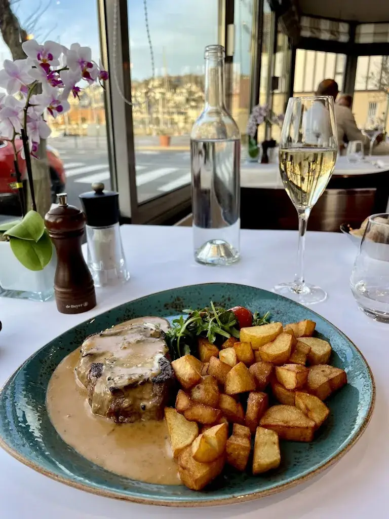 Hannah Pattinson_Le Comptoir & La Table_Deauville_recensione