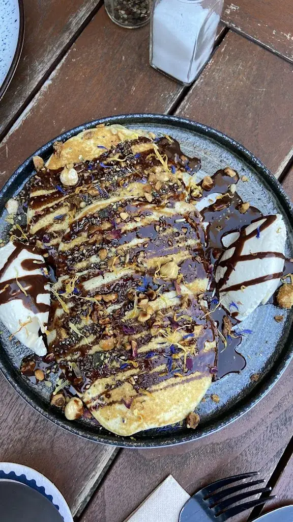 Love Brie_Le Square Deauville_Deauville_review