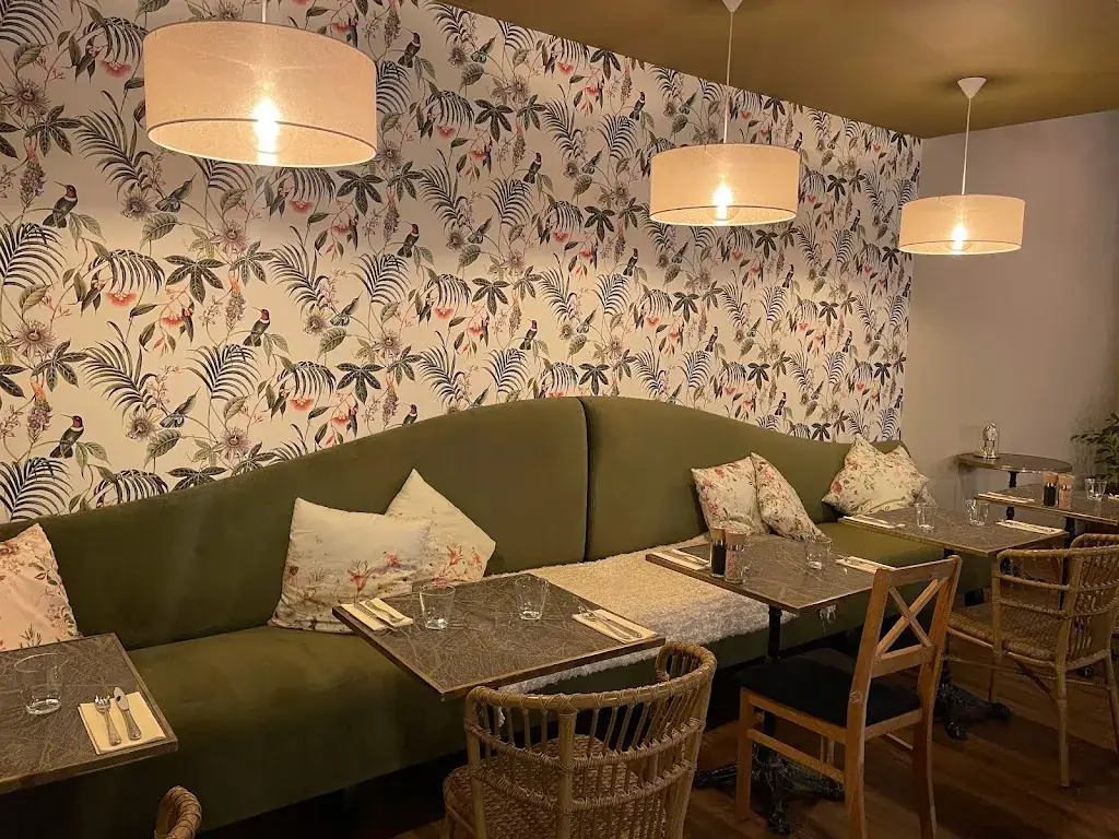 chez Clairon restaurant in Deauville