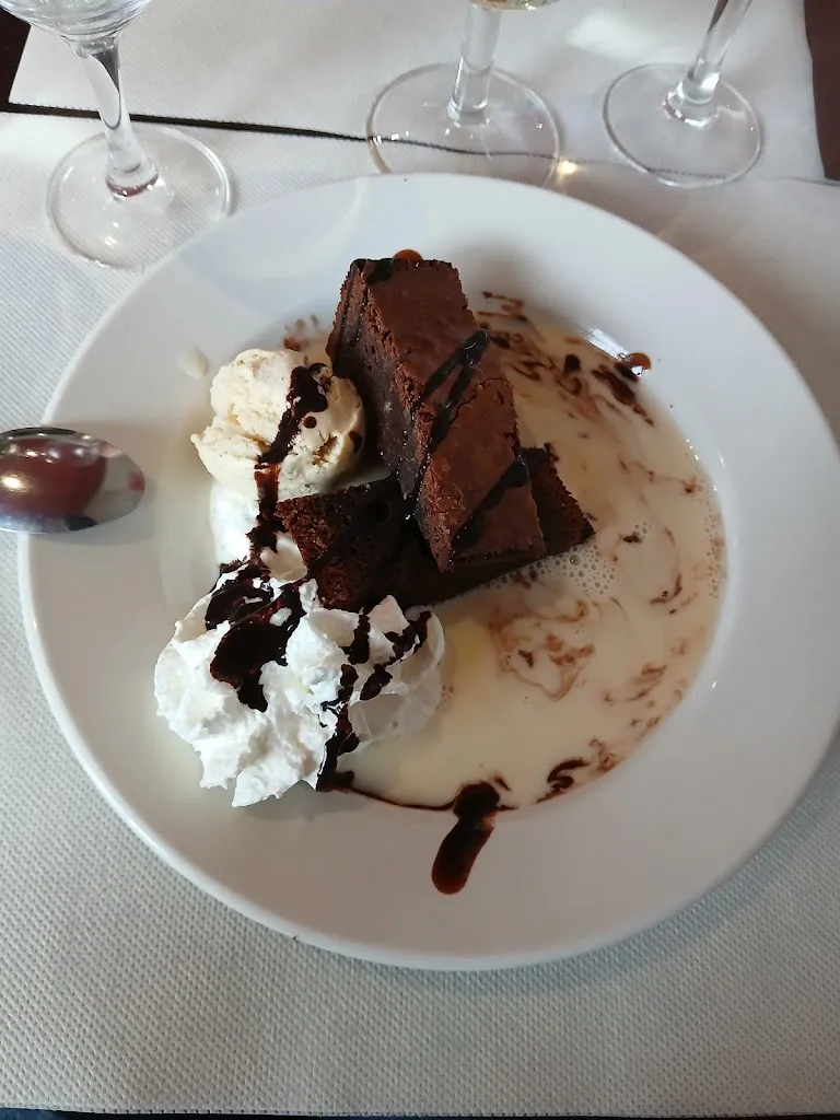 Patricia Perrin_L'Annexe_Darnétal_review