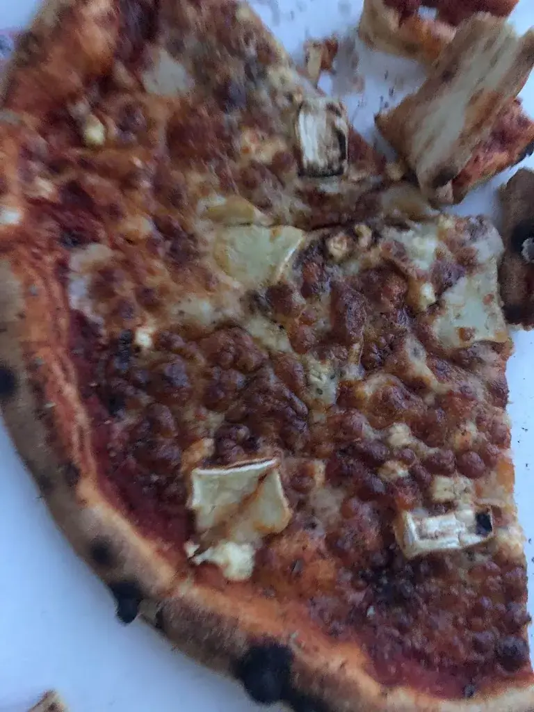 Andréa loynel_Le Pacha_Darnétal_review