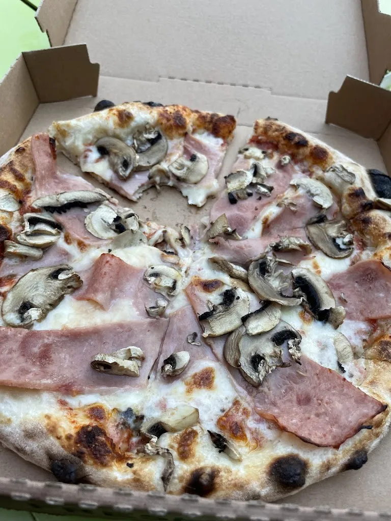 Rosalia Alvarado_AD PIZZA ROUEN_Rouen_review