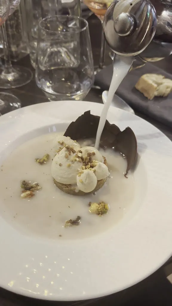 AUBERGE SAINT MACLOU_Rouen_slider_image_2