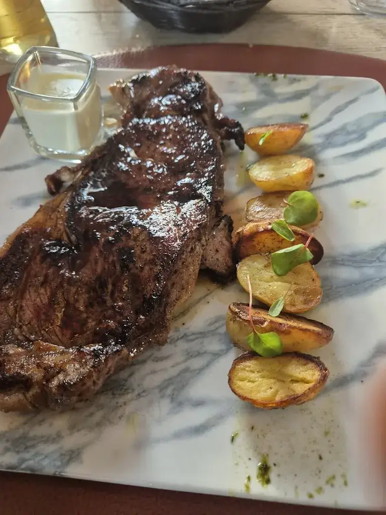 Hawa Starr_L'hydromel_Dives-sur-Mer_review