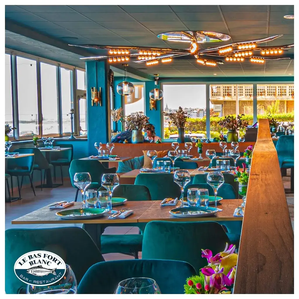 Le Bas Fort Blanc restaurant in Dieppe