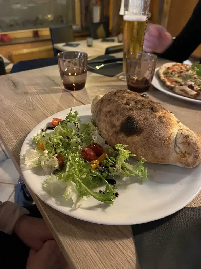 Marc Pledge_L'Echauguette_Poiraie_review