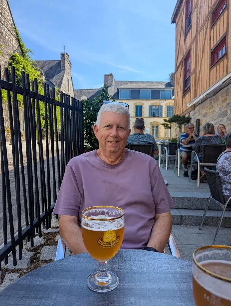 Becky Sims_Le Bistrot St Julien_Poiraie_review