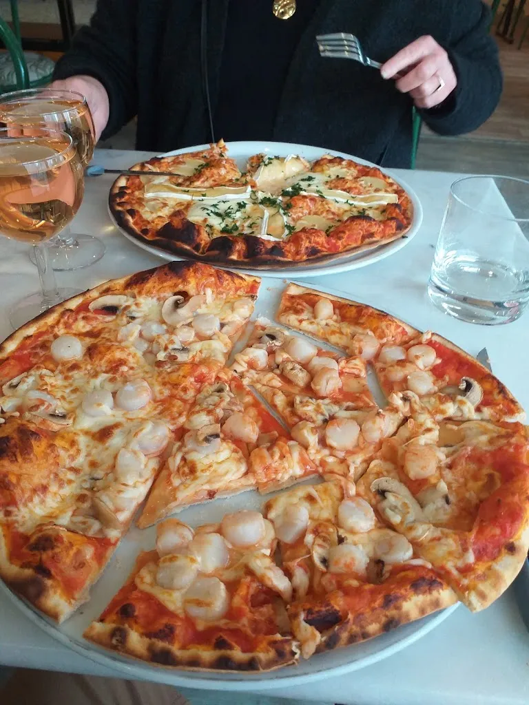 L'Express Pizza_Poiraie_slider_image_3