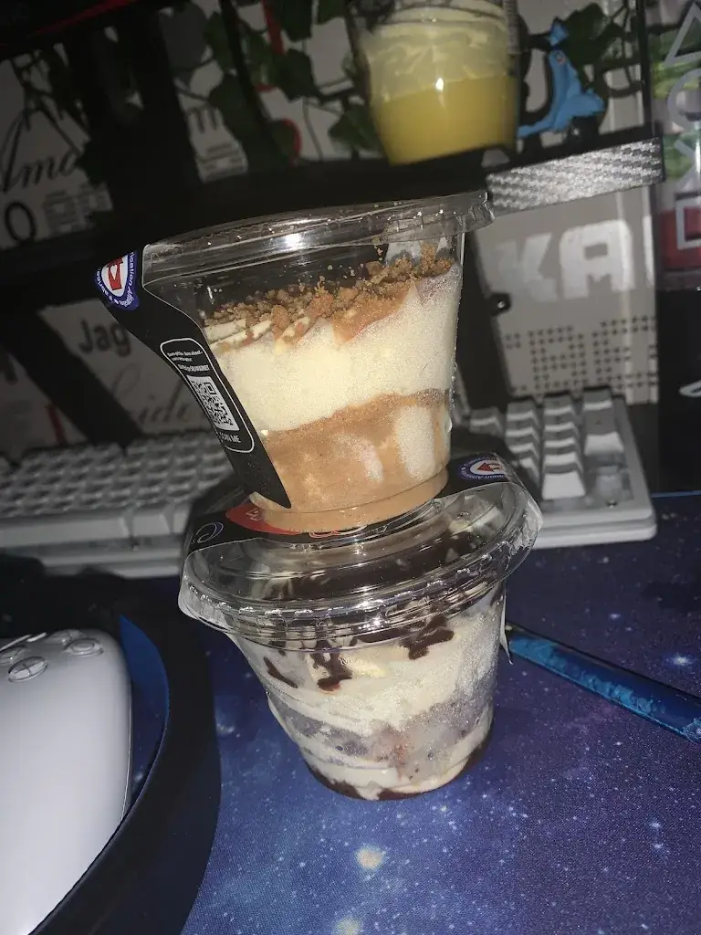 Loris Derbi_Pizza Land Domfront_Poiraie_review