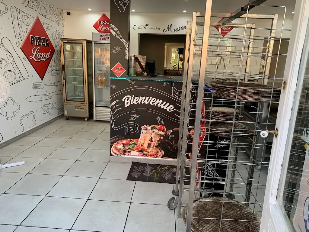 Pizza Land Domfront_Poiraie_slider_image_1
