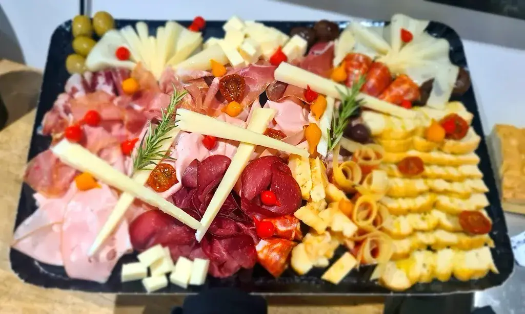 Il Dolcetto restaurant in Poiraie