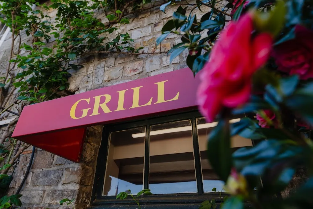 Hotel de France & Restaurant "Grill" Logis restaurant in Poiraie