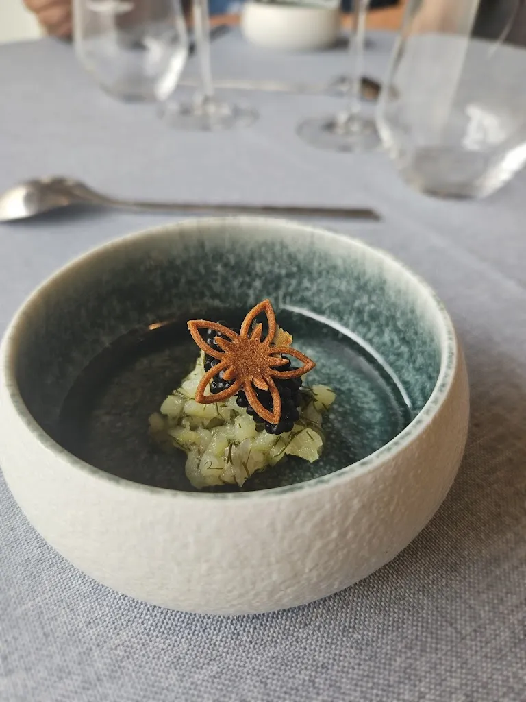 Sujir Pavithra Nayak_Restaurant La Toile De Lin_Doudeville_review