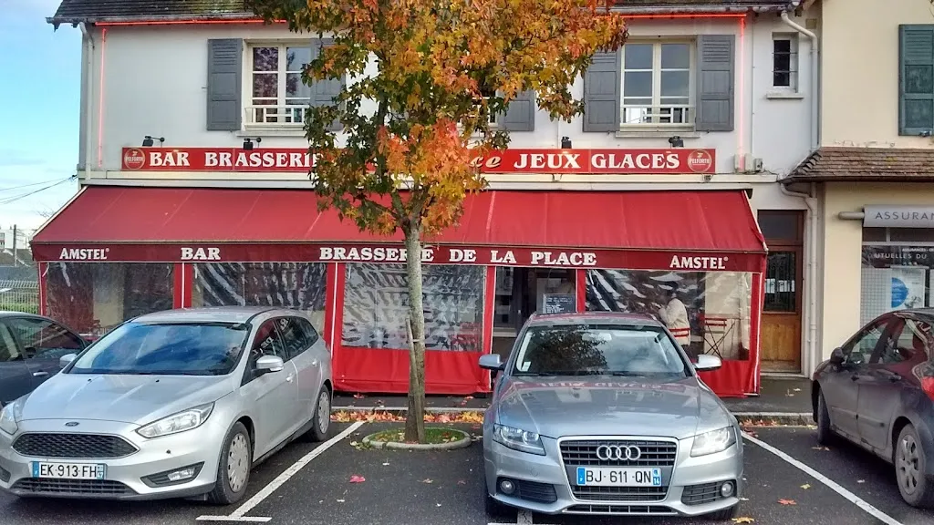 Café de la Place restaurant in Dozulé