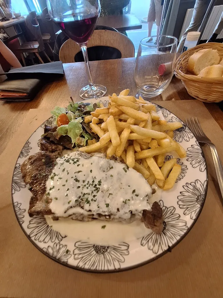 Café de la Place_Dozulé_slider_image_2