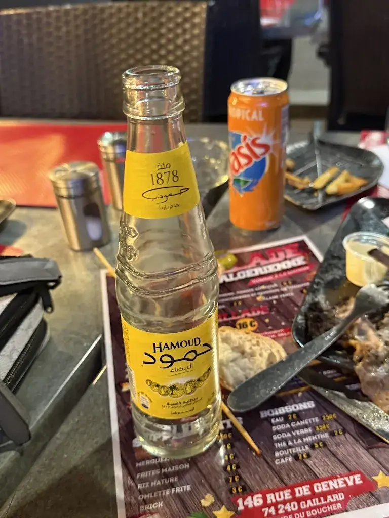 Larbi Ferraoun_La grillade_Gaillard_review