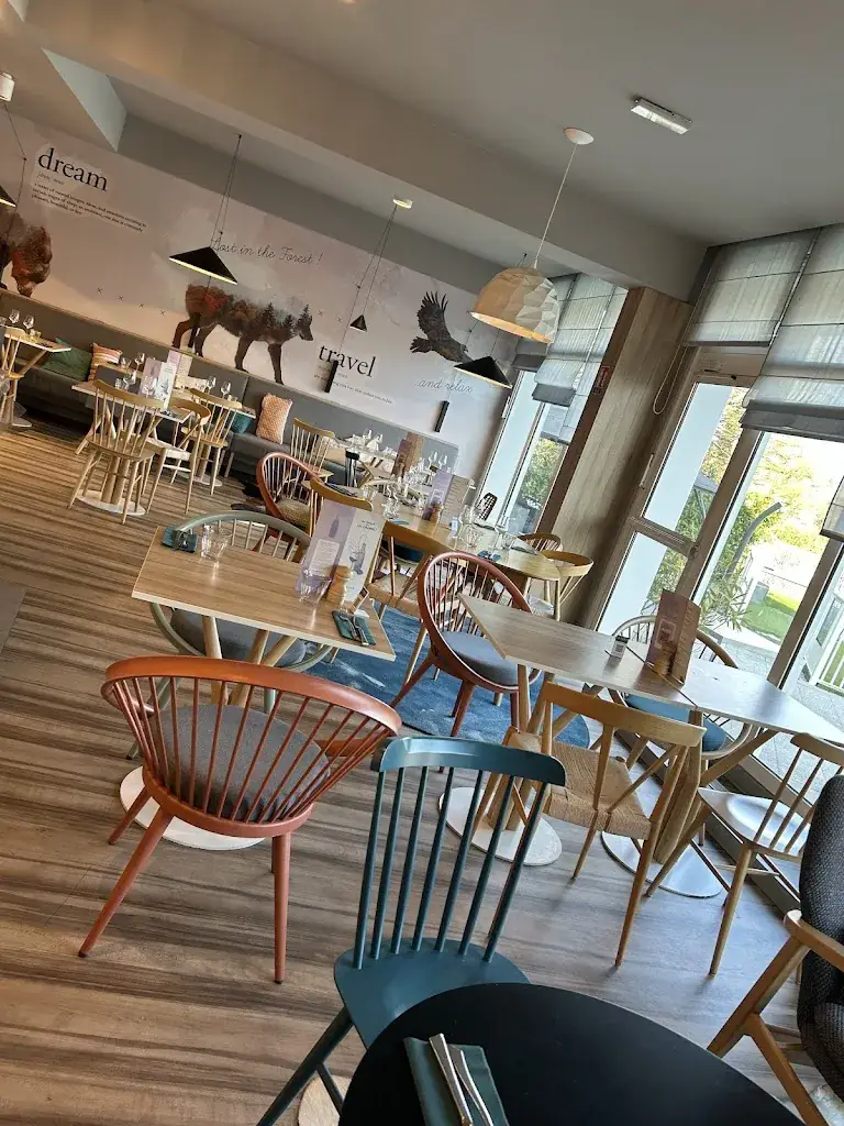 LYLY Tout simplement_La Yourte - Brasserie Maison_Gaillard_review