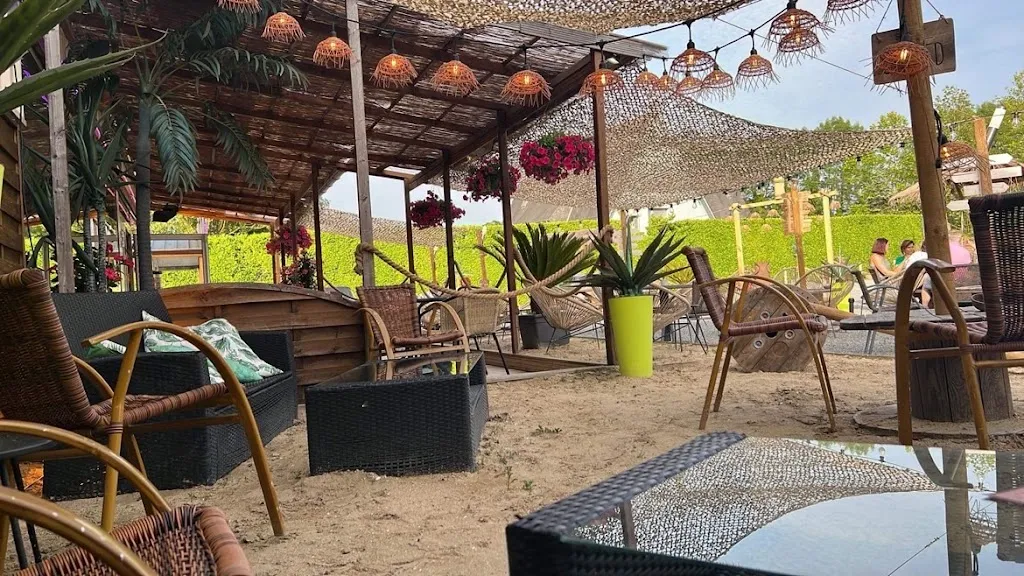 Jen K_🌴Le Brazil 🎱 Billard🌴_Épaignes_review