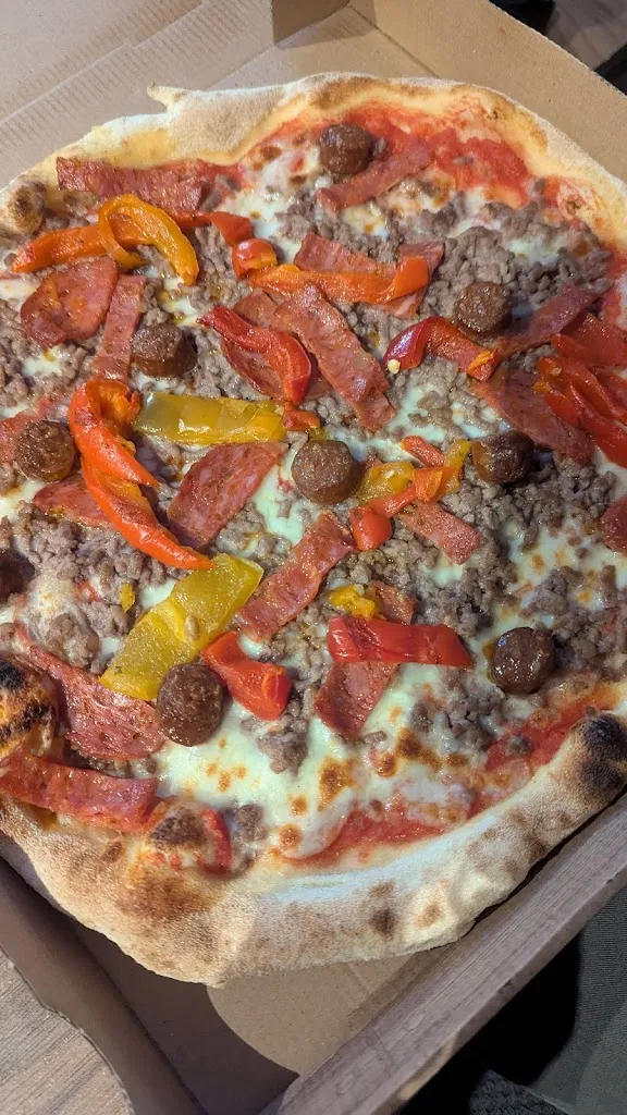 Lyah G._Arti'Pizz_Épouville_review