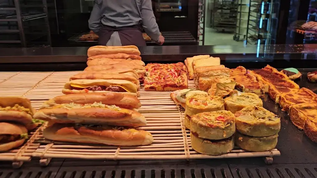 Guidemania, Inc_Boulangerie MARINI - Trattoria_Épron_review