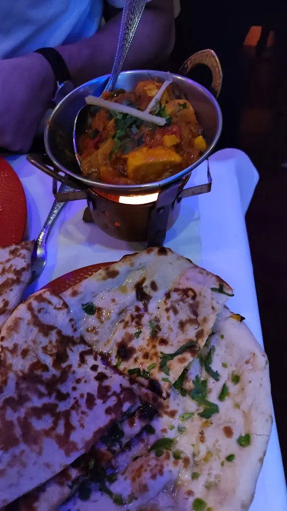 Chanaka Jun Takazawa_Restaurant indien Bollywood_Gaillard_review