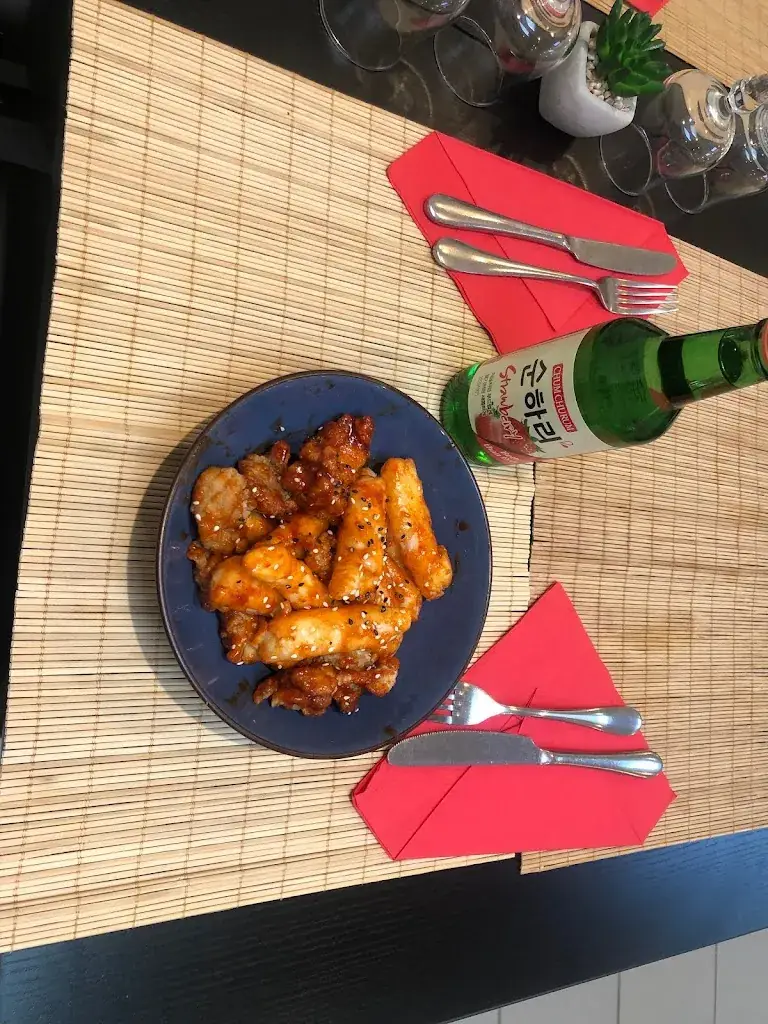 asiatique 61 restaurant in Argentan