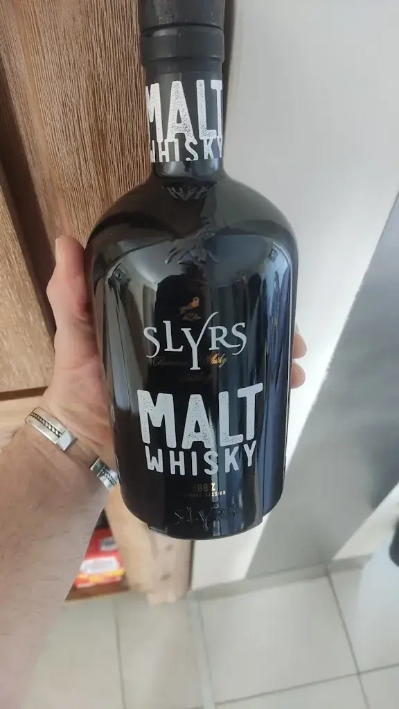 Mikael Martinez_Cave du Presbytère_Écouché-les-Vallées_review