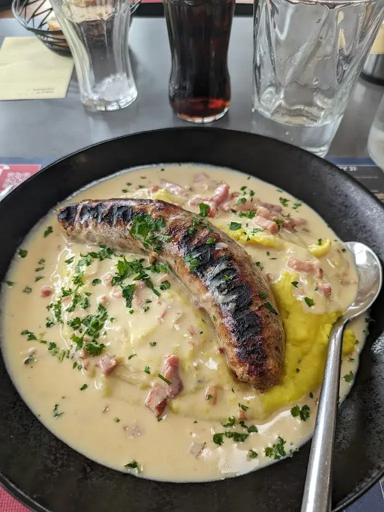Isabel Goos_Brasserie Le Rail_Argentan_review