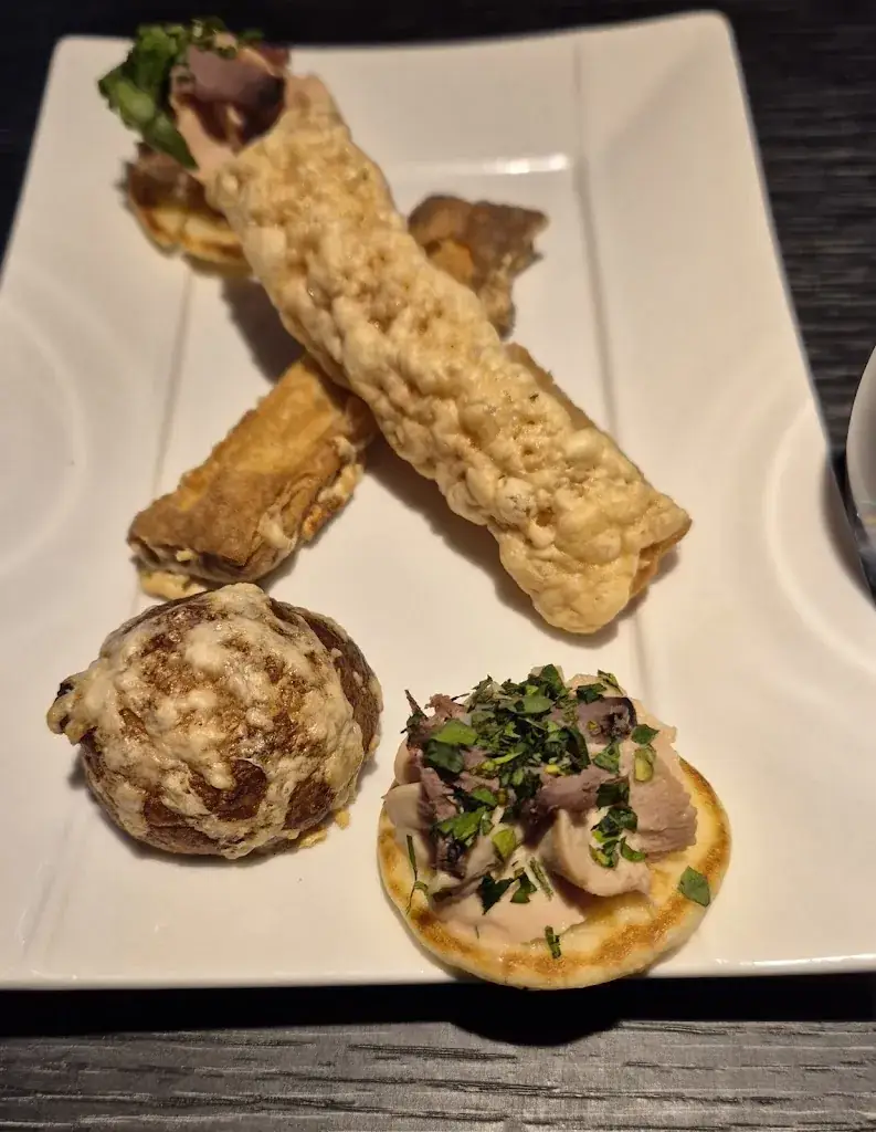 Gary Wilson_Logis Hôtel le Faisan Doré Rest. la Table de Catherine_Écouché-les-Vallées_review