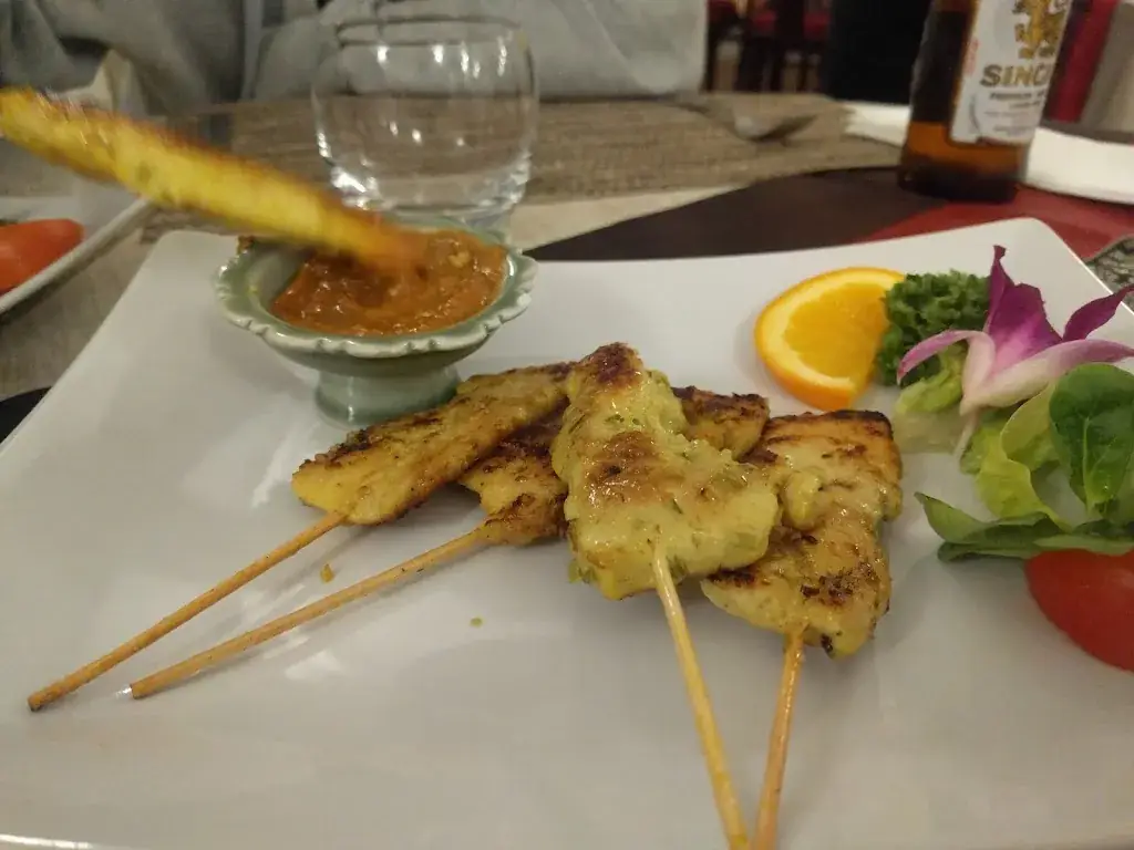 Terence Lazarus_Restaurant Phad Thai_Gaillard_review