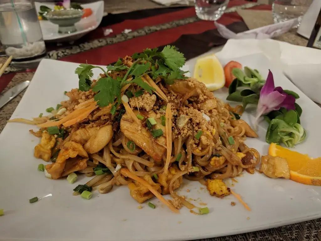Restaurant Phad Thai_Gaillard_slider_image_3
