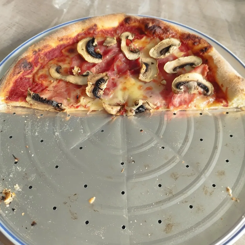 Frank Trohel_Ma-ma Pizza_Cherbourg-en-Cotentin_recensione