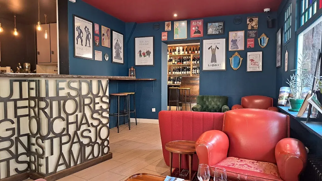 wim rietberg_Bel Ami_Étretat_review