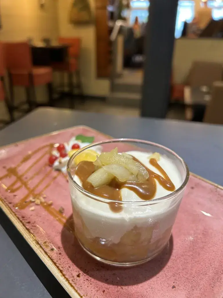 Le Bistretatais_Étretat_slider_image_3