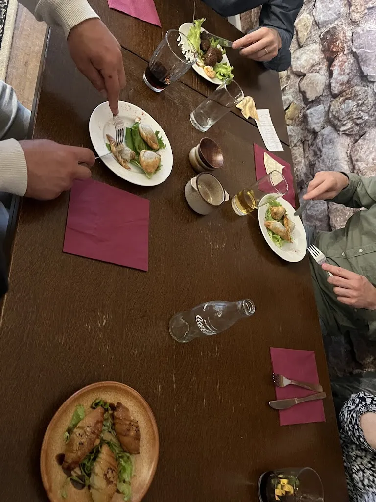 Coline S_Le luxe syrien_Évreux_review