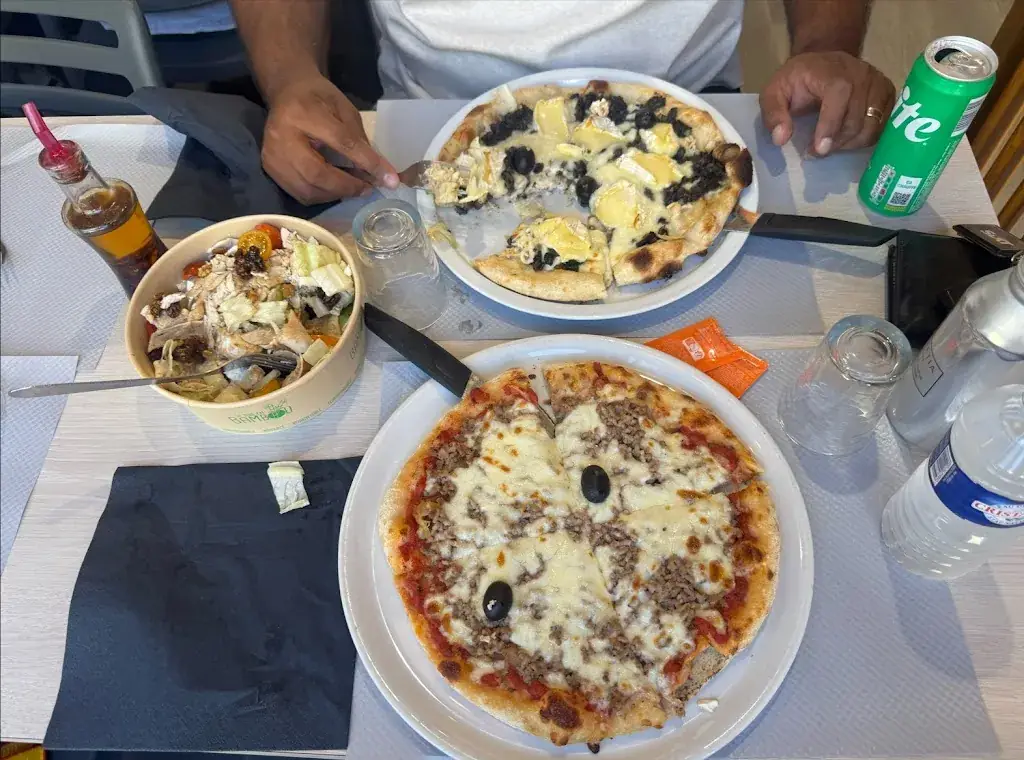 Tabish D._La Tribu_Étrépagny_review