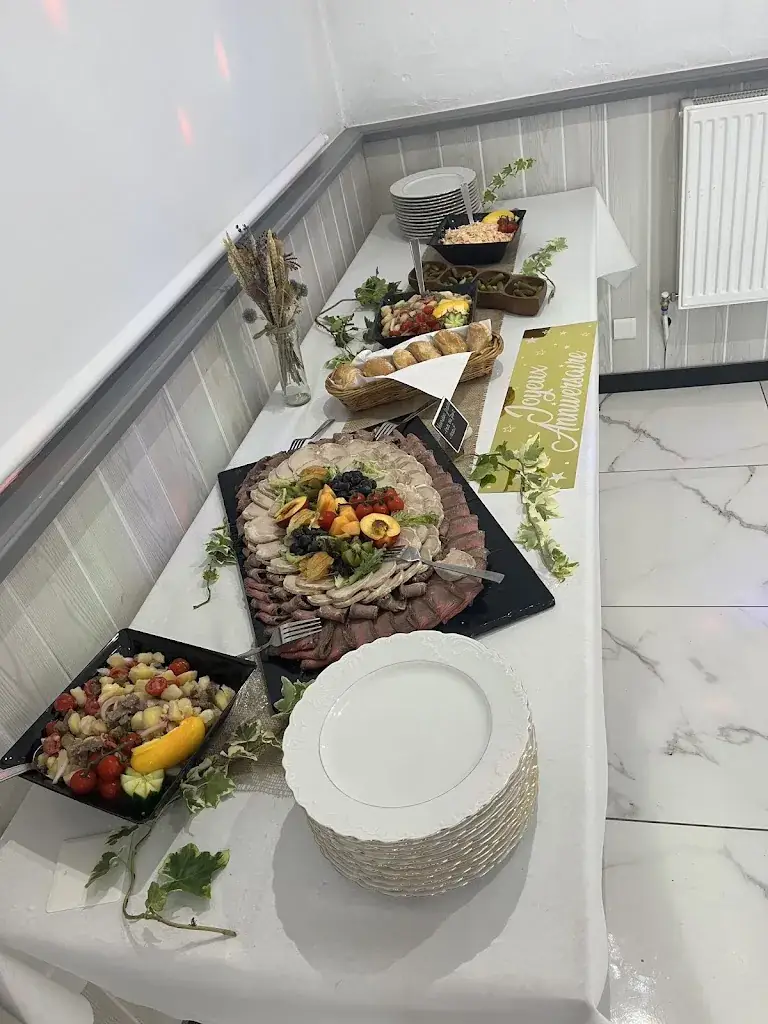 Mélanie Dos Santos_Grenailles Traiteur _Étrépagny_review