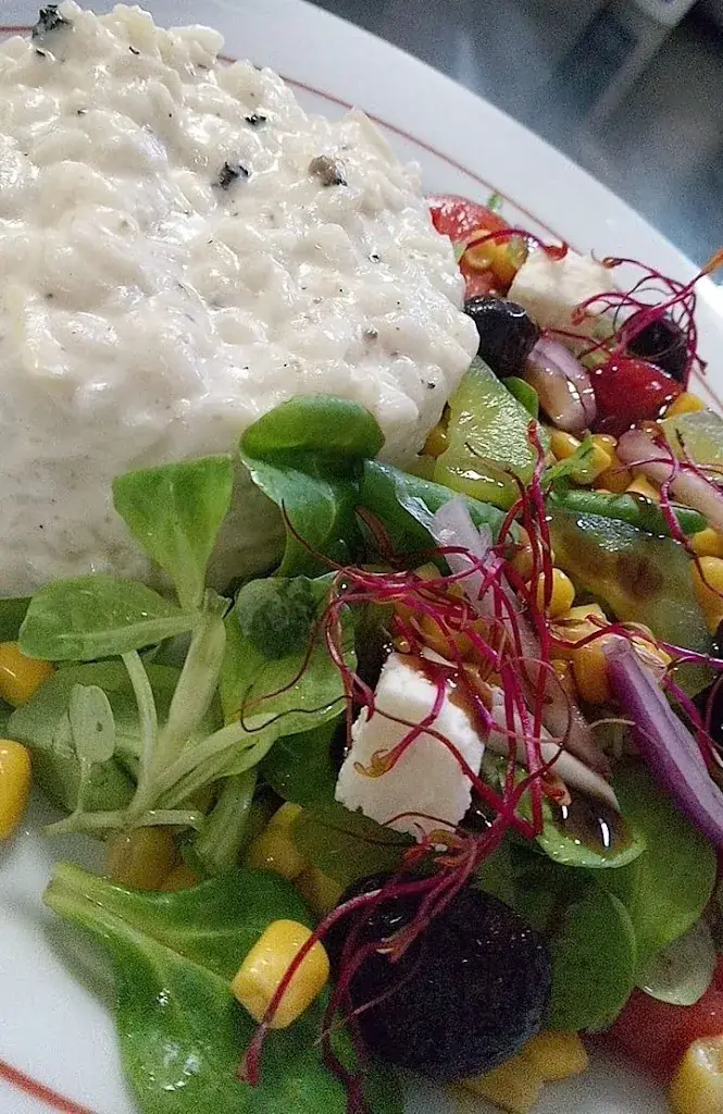 LA BARAKA DORÉE_Ézy-sur-Eure_slider_image_3