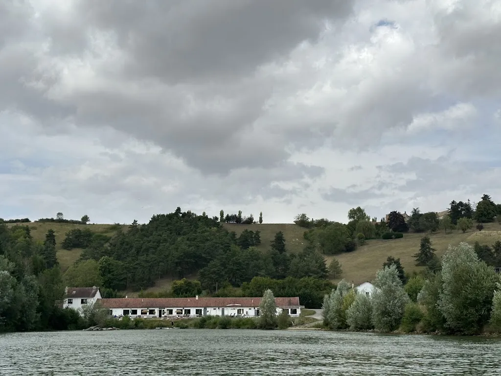 Malak Hassan_Ezylake - Domaine Nautique_Ézy-sur-Eure_review