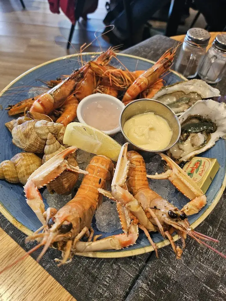 Chacha Chen_LA PLAGE_Fécamp_recensione