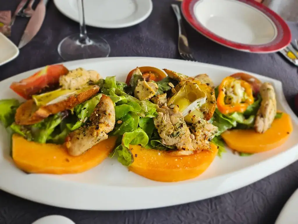 La Maison Rouge_Maupertus-sur-Mer_slider_image_3