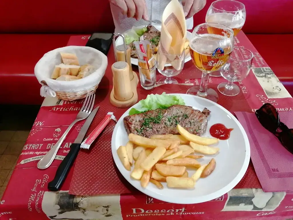 La Lanterne_Falaise_slider_image_2